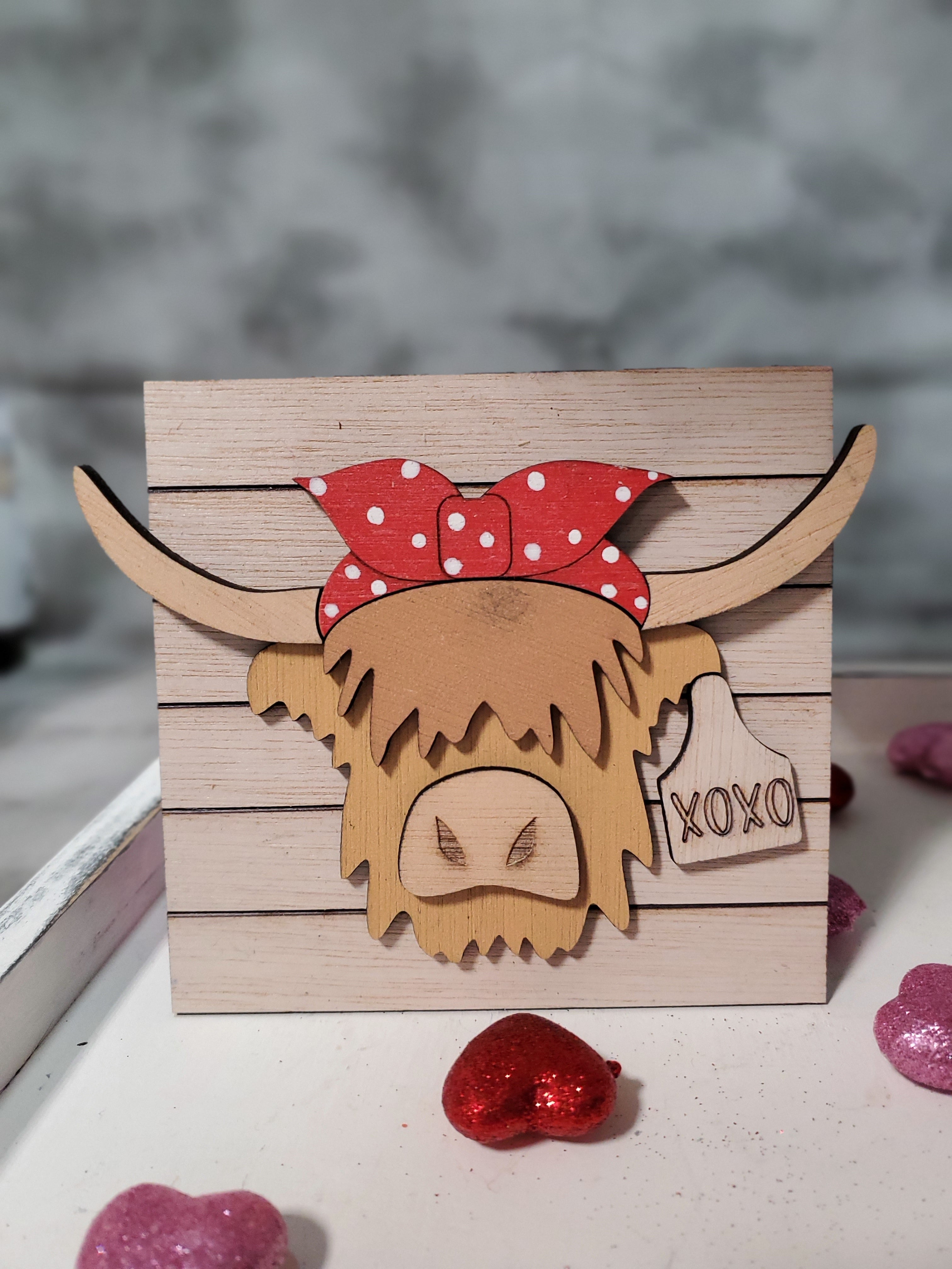 5 Piece Highland Cow Tier Tray Set- Valentine's Day
