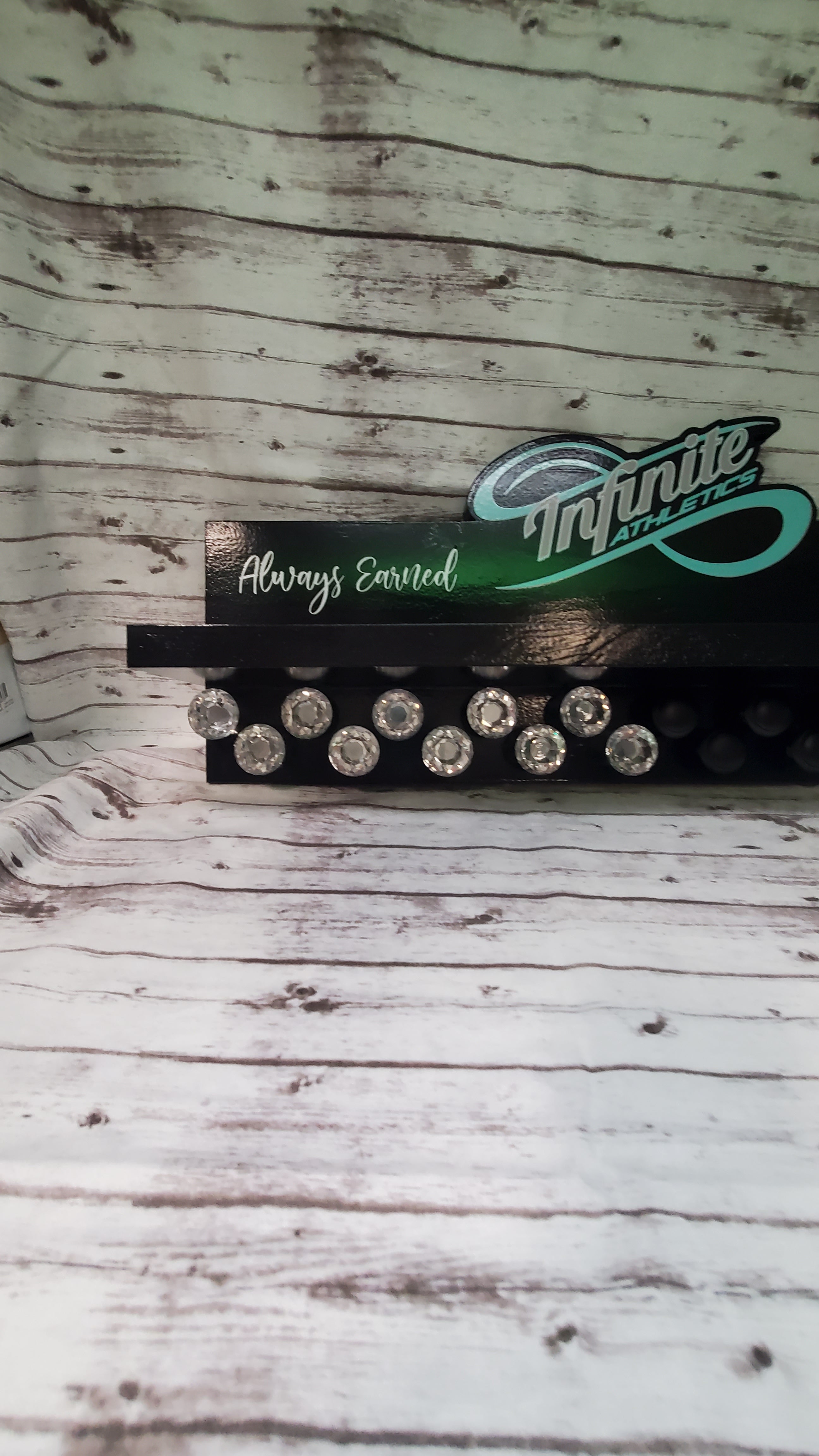 Infinite Medal Holder