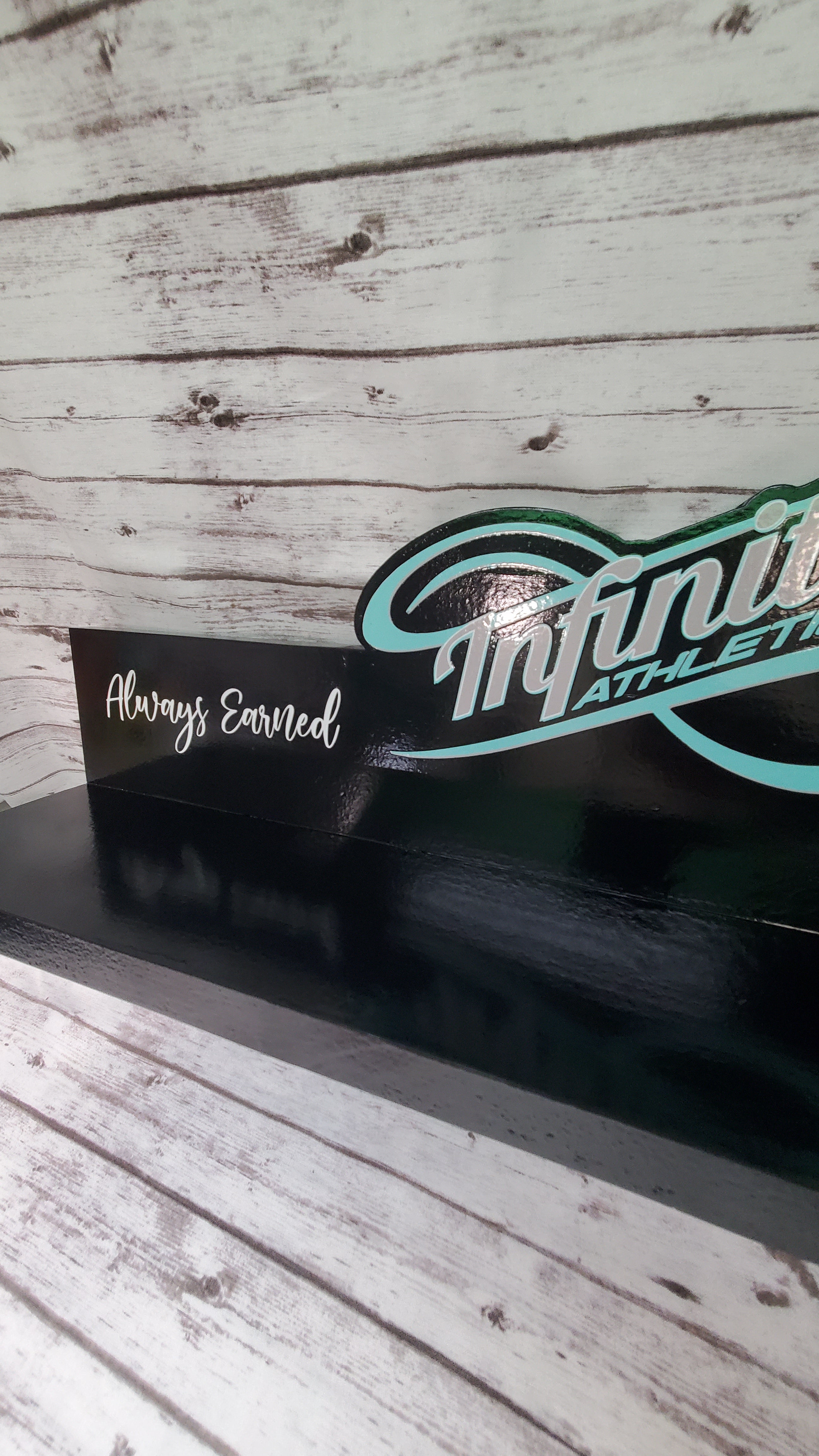 Infinite Medal Holder